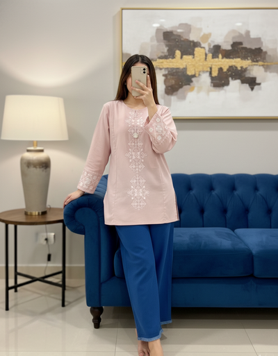 Center Embroidered Top&Jeans