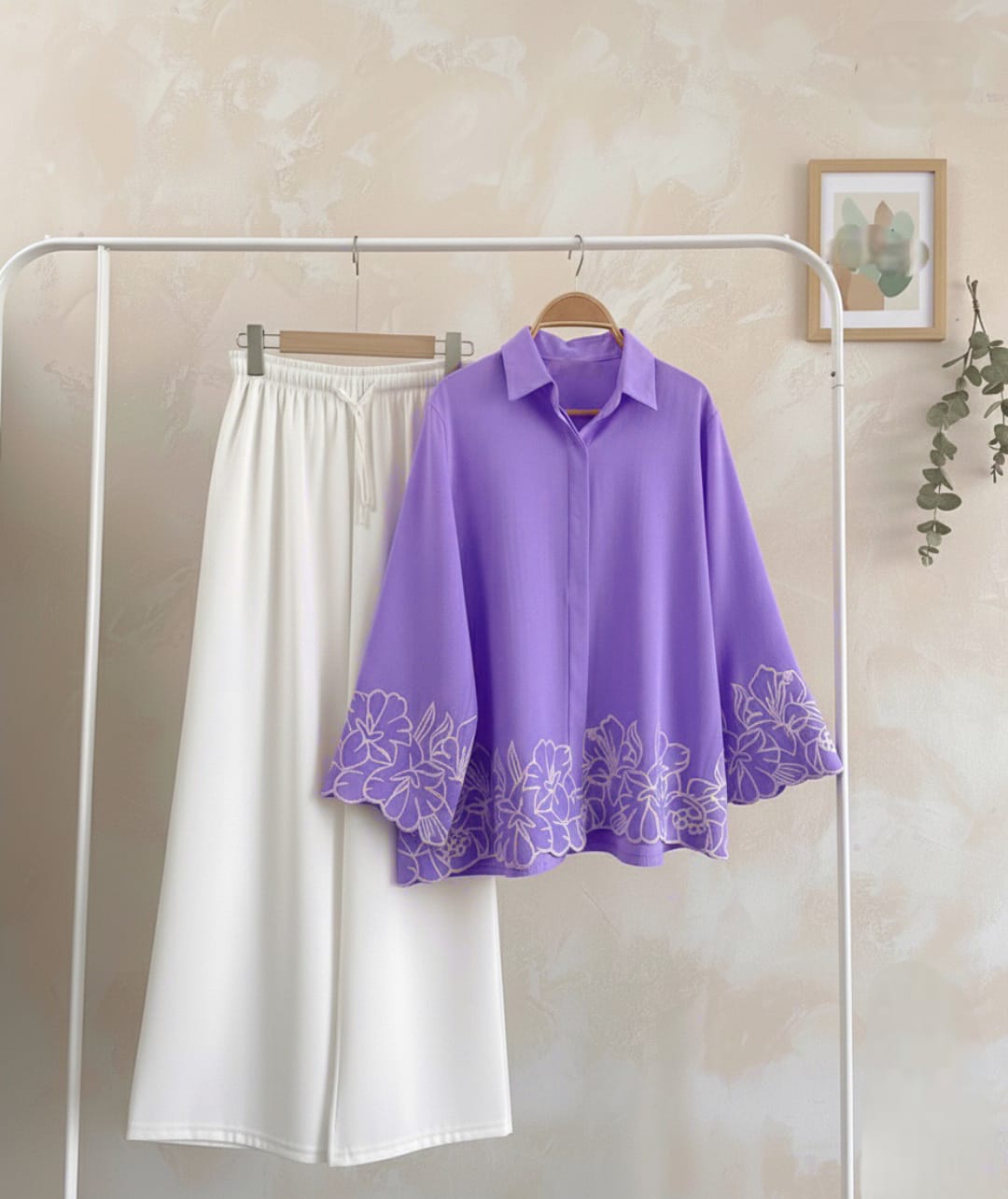 2 Piece Embroided Western style suit 👗👖